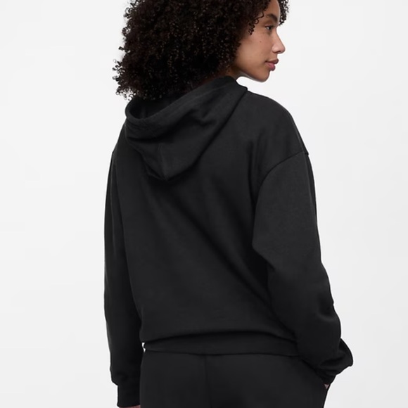 GAP Classic Black Pullover Hoodie - Picture 2 of 6